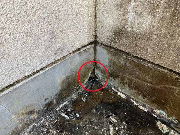 大阪府Ｔ邸雨漏り修理工事施工中