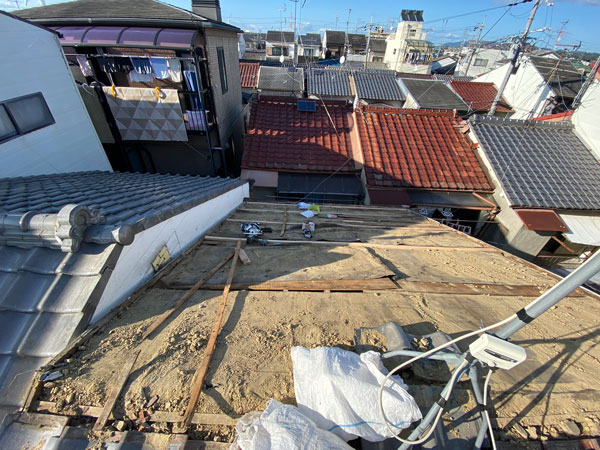 大阪府Ｉ邸雨漏り・屋根葺き替え工事