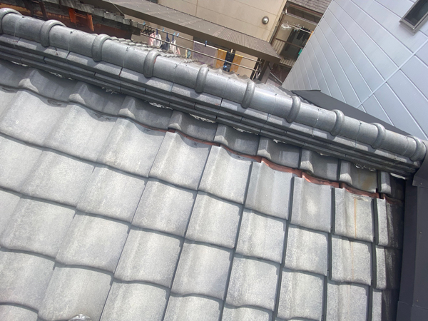 大阪市東淀川区Ｏ邸屋根瓦雨漏り修理工事