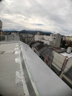 奈良県Ｈビル雨漏り修理工事施工中5
