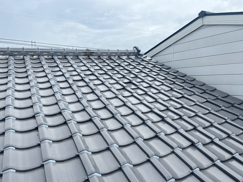 瓦屋根 ラバーロック 施工後 雨漏り修理完了