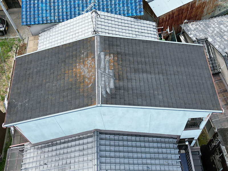 スレート屋根 苔 劣化 施工前