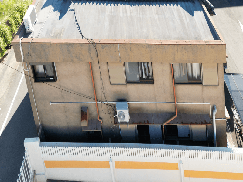 モルタル外壁クラック・ひび割れの写真