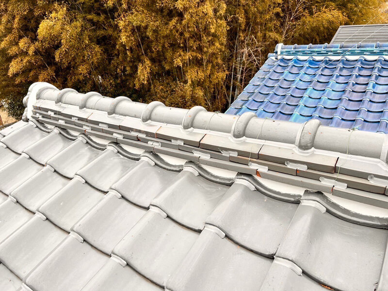 棟瓦・地瓦ラバーロック施工完了の写真