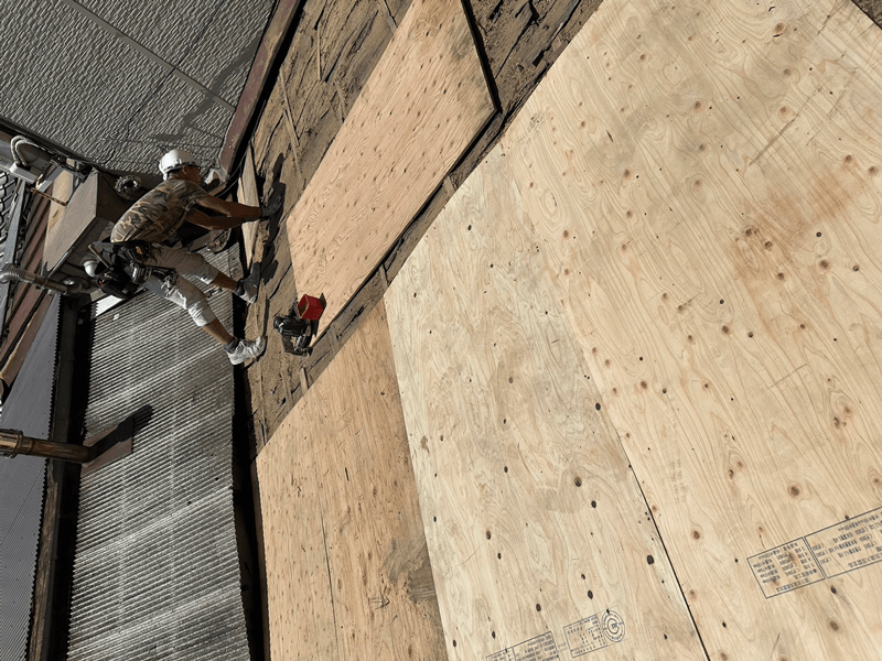 12mm野地板の全面張り替え施工の写真