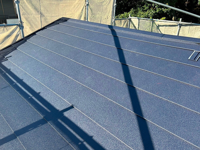 スーパーガルテクト葺き替え完成の写真