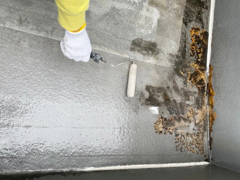 バルコニー プライマー塗布 ウレタン防水 下塗り