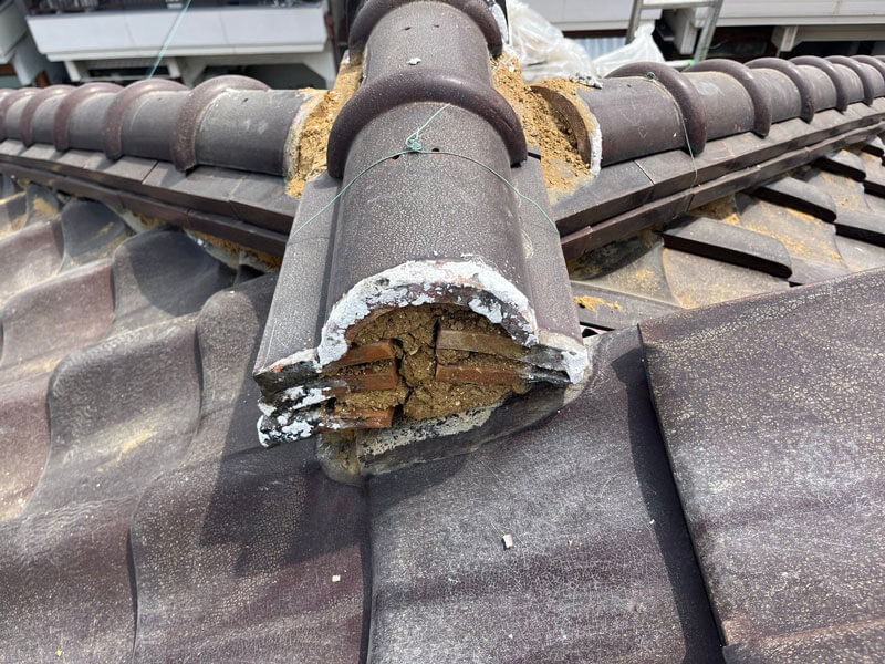 接点部分の漆喰を撤去した写真